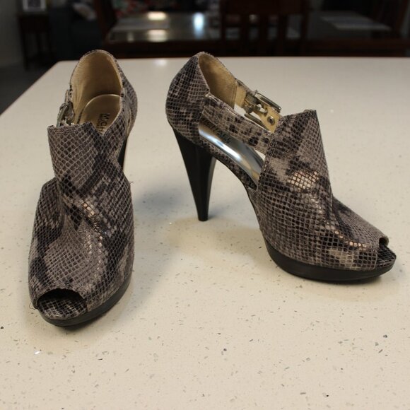 High Heel Peep-Toe Platform Sandals Size 11 - Picture 1 of 9